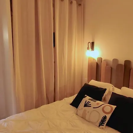 Sun View And Comfort At Tara Holiday home